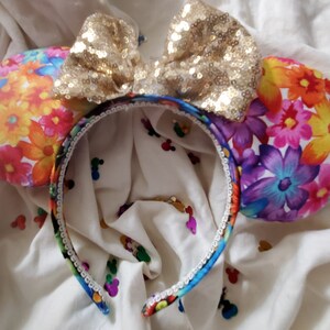 Beautiful Bright Flower Minnie Mouse Ears Epcot Flower & Garden Festival Rainbow Colors Gold Sequin Bow Disney World Tokyo Disneyland Paris