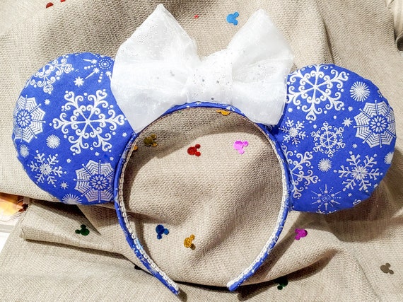 Blue Winter Snowflakes Minnie Mouse Ears Elsa Anna Olaf  display picture 1