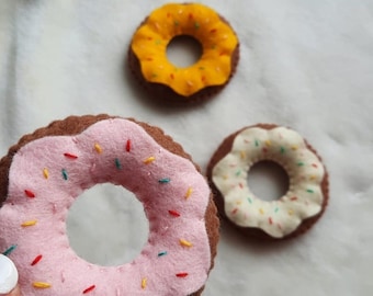 Der Bunte Eco Wollfilz Donut - Plastikfreies Katzenspielzeug - das Naturprodukt mit Schafwollfüllung - Wollfilzspielzeug