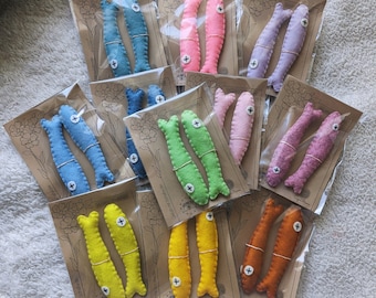 Die Bunten Eco Wollfilz Sardinen - Plastikfreies Katzenspielzeug - das Naturprodukt mit Schafwollfüllung - Wollfilzspielzeug
