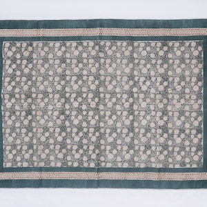 Tappeto in cotone 4x6 piedi, tappeto fatto a mano, tappeto per arredamento boho, tappeto per yoga 4x6 piedi, dhurrie indiano a trama piatta