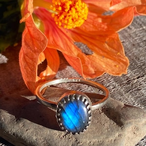 Sterling silver labradorite ring Sz 7