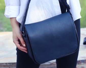 coach purses navy blue