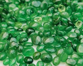 Lote de cabujones de granate verde tsavorita, gema natural de calidad AAA, mezcla de cabujones. Lote de granate verde tsavorita para la fabricación de joyas.