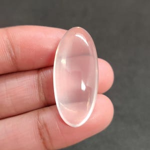 Cabochon de quartz rose cabochon de pierres précieuses en vrac 32 x 15 x 9 mm. 30 carats. Pierres précieuses non serties Quartz rose Pour bague pendante Pierre de la taille d'un bijou.