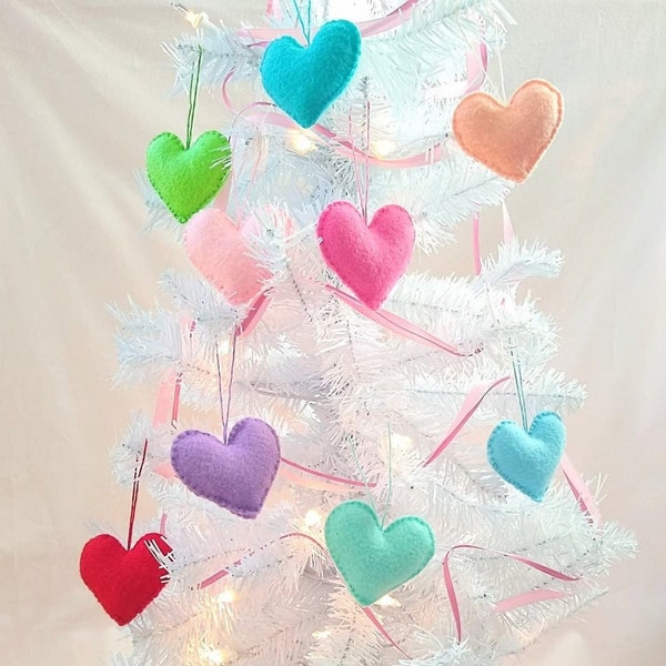 Felt Heart Ornament, Small Gift Holder, Love Note Holder, Valentine Decoration, Baby Shower Decoration, Romantic Ornament, Anniversary Gift