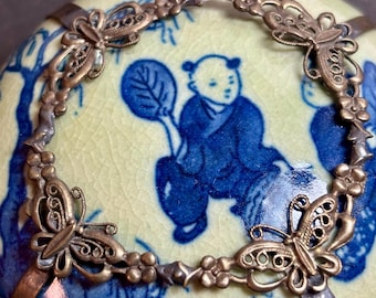 Hand-Painted Porcelain Keepsake Box: Brass Butterfly Metalwork