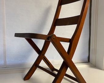 Silla plegable en miniatura vintage de los años 20 – Gardner, MA, colección de la Legión Americana