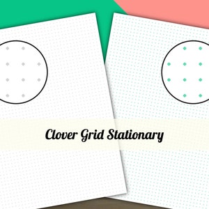 Può includere: Due fogli di carta bianca con un motivo a griglia punteggiata. Ogni foglio ha un cerchio con un motivo di punti più piccoli all'interno. Il cerchio sul foglio di sinistra ha punti grigi, e il cerchio sul foglio di destra ha punti blu-verdi. Il testo "Clover Grid Stationary" è stampato in nero su uno stendardo color crema.