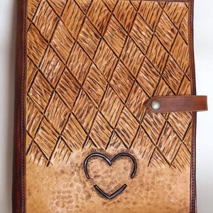Custom Tooled Leather Padfolio. Hand Tooled Leather Padfolio. Logo or Livestock Brand Design.