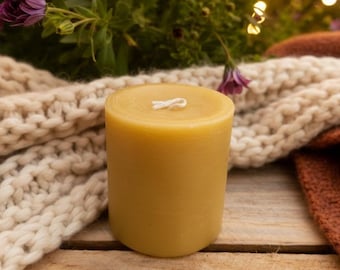 Australian Beeswax Pillar Candle 8cm | 50 hour burn time