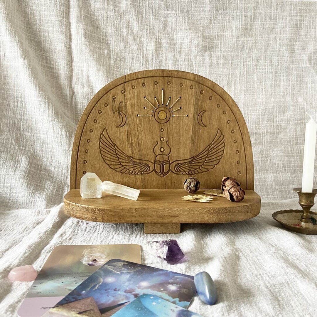 Isis Altar, Round Shaped Foldable Altar, Beetle, Spiritual Meditation ...