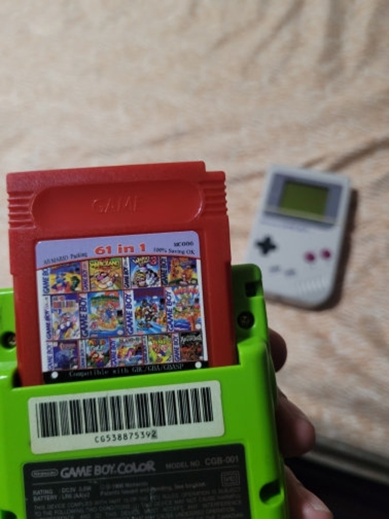 61 In 1 Nintendo Game Cartridge Gameboy Color English Language 16 Bit Red