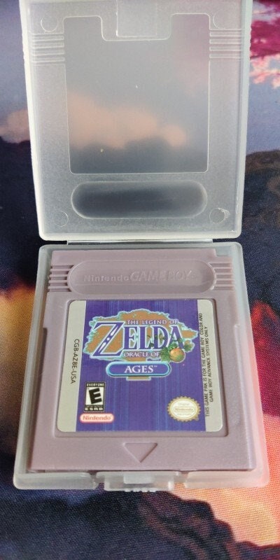 Zelda Oracle of Ages Nintendo Game Cartridge Gameboy Color
