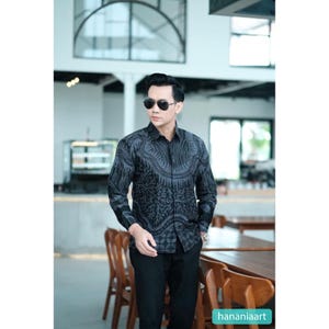 Exquisite Elegance Bianca Batik Black Candikala Men&#39;s Long Sleeve Batik Shirt, Men Batik, Batik, Men&#39;s Batik Shirts, Batik Shirts