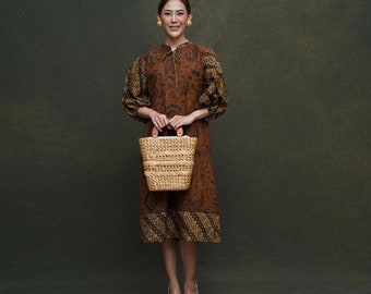 Vestido de batik étnico con diseño Daggel exclusivo de Nuuun Batik Sindenkembang para mujer