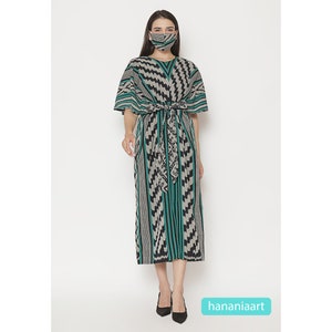 Victoria&#39;s Elegance A Tosca-Infused Etniq Craft in Rope Dress Mastery, Women Dress, Ethnic Dress, Batik Dress, Midi Dress