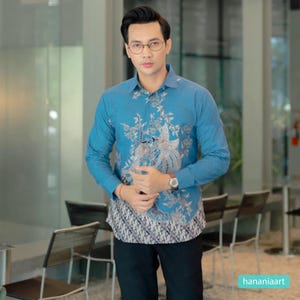 Exquisite Elegance Narapati Long-Sleeve Men&#39;s Batik Shirts from Sendang Batik, Men Batik, Men Batik Shirt, Men Shirt, Batik Shirts