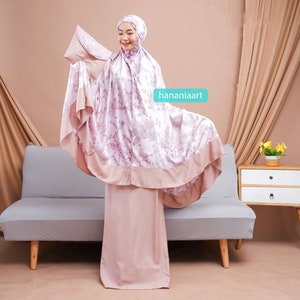 The Radiant Elegance Al Hanan Mukena Tie Dye Tania Series, Vestido de oración, Mukena, Conjunto de oración, Ropa de oración