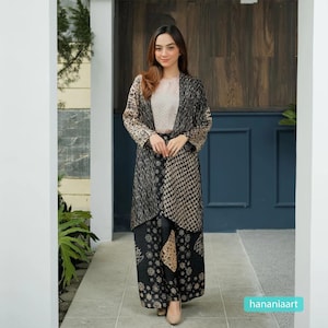 Kamila Batik Outer and Culottes Set – Stylish and Professional Look for Women, One Set Kebaya, Kebaya Dress, Batik Dress, Ethnic Dress