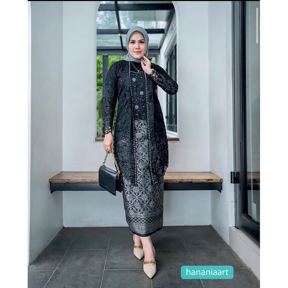 Dress kutu baru modern online