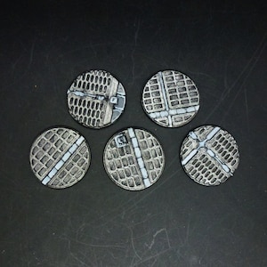 5x Round Sci-Fi industrial Scenic Wargames Miniature Bases 25mm 32mm 40mm 50mm 60mm 40k Bases Stargrave Bases