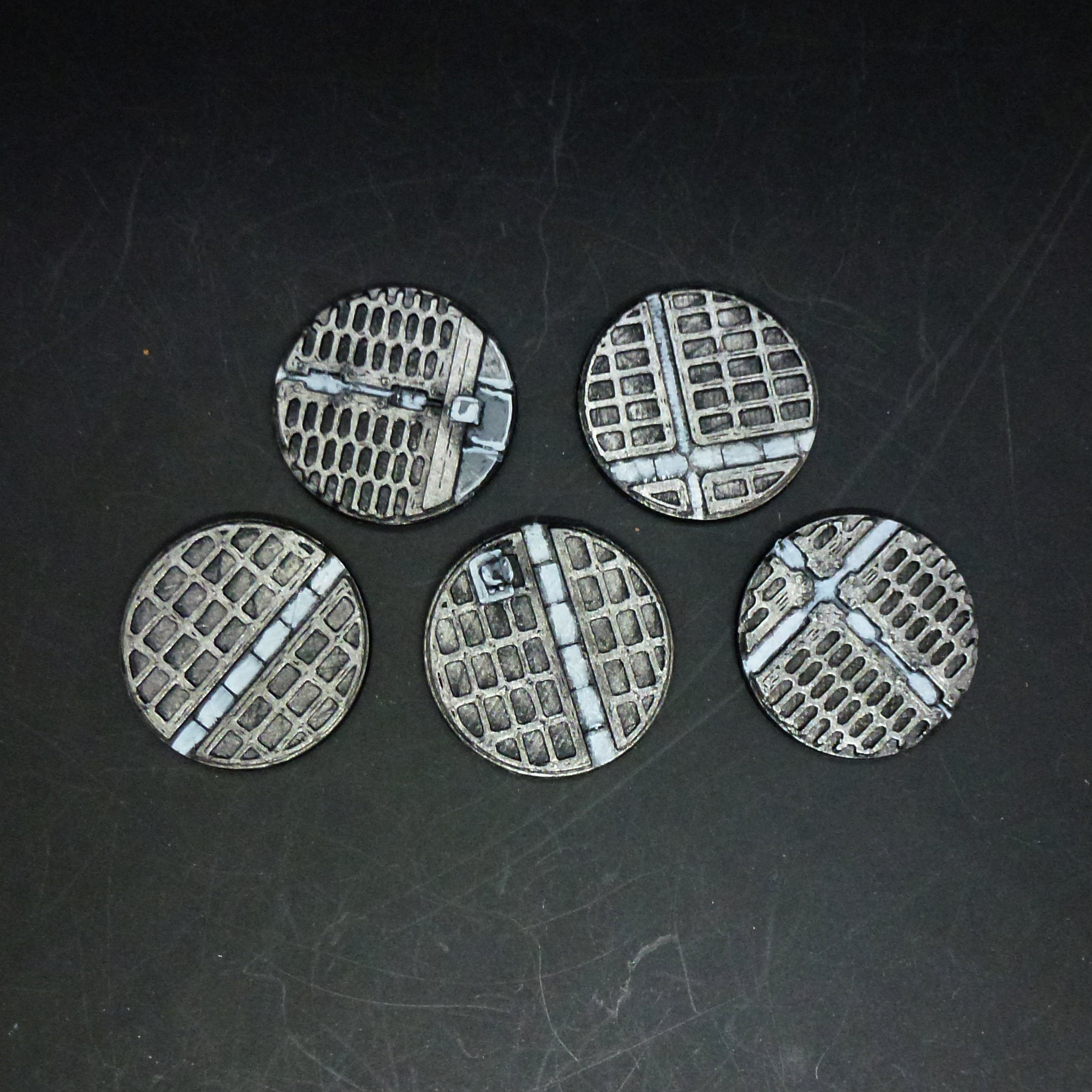 Basi In Resina 10 X 25 Mm Per Miniature Wargame - Stile Pavimentato