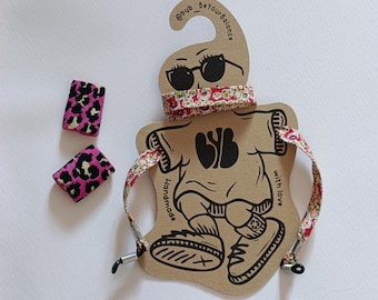 ELLEBORO ~ Handmade lightweight fabric eyeglass case with laces