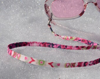 TENSIA ~ Glasses holder strap - chain for glasses-sunglasseschain-holder - upcycled- recycling