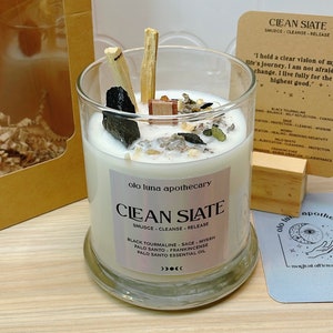 Manifest Positive Vibes: Clean Slate Intention Crystal Candle
