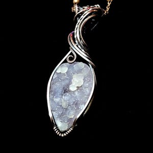 Pendentif en cristal Druzy agate raisin, collier en fil de cuivre, bijoux héritage de style vintage Art nouveau, cadeau unique pour elle