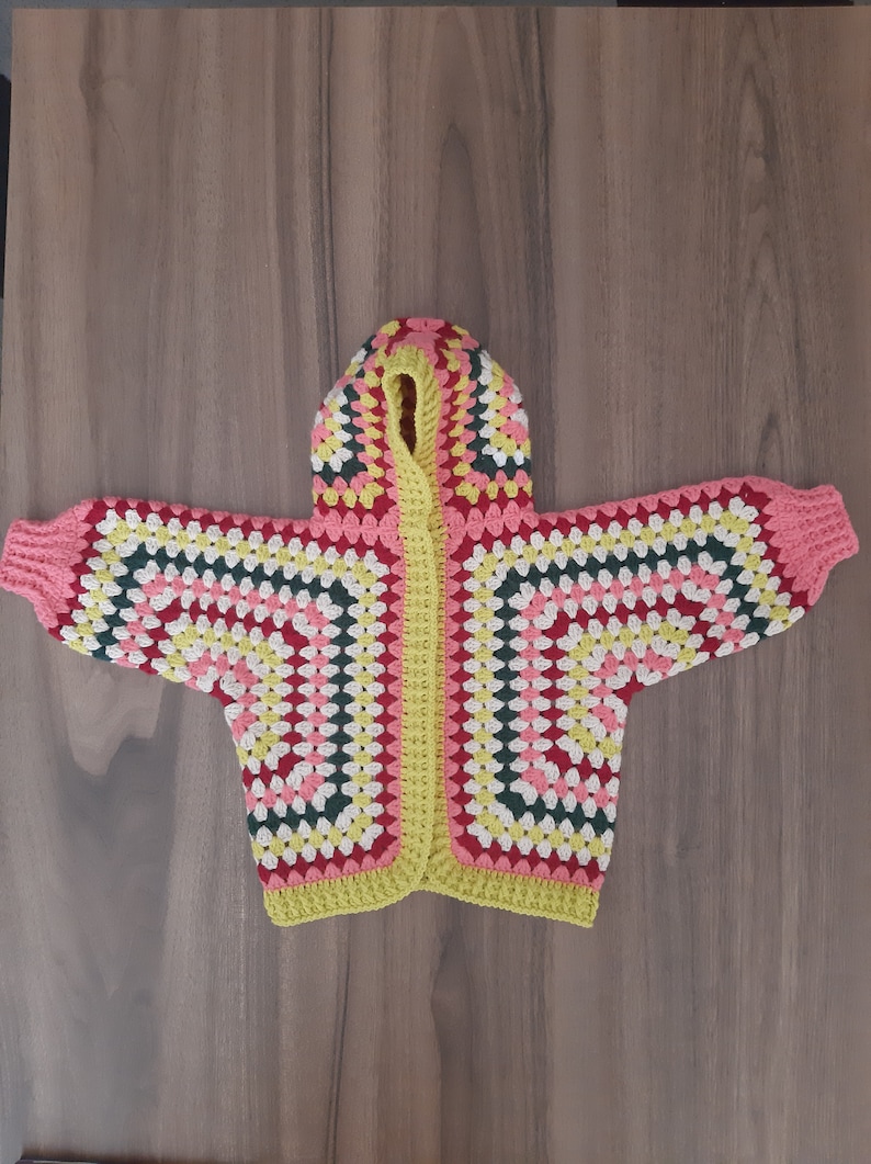 Handmade crochet toddler's jacket zdjęcie 1