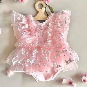 Newborn Fabric Romper,Newborn Girl Outfit,Newborn Photo prop,Newborn Romper,Baby Girl Romper,Newborn Photography,Newborn Outfit,Newborn prop
