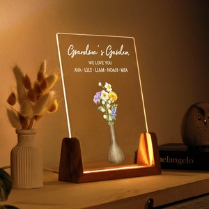 Custom Grandmas Garden - Mothers Day Gift for Grandma - Gift Ideas for Grandma - Personalized Gift for Grandma - Custom Night Light for Gigi