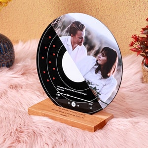 Personalized Vinyl Record - Valentines Gifts - Anniversary Gift for Friends - Birthday Gifts - Gift for Best Friend - Acrylic Song Plaque