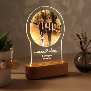 Personalized Night Light with Your Photo - Romantic Gift for Couples - Gift for Her - Anniversary Gift for Him - Engagement Wedding Gift