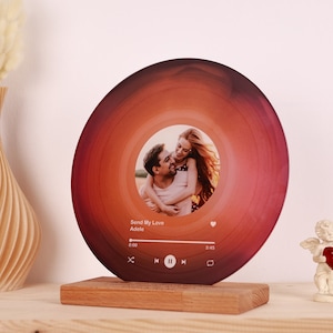 Gepersonaliseerde vinylplaat met foto Acryl Song Plaque Verjaardagscadeau voor vrienden Verjaardagscadeau voor haar hem Kerstcadeaus afbeelding 8