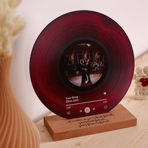 Gepersonaliseerde vinylplaat met foto Acryl Song Plaque Verjaardagscadeau voor vrienden Verjaardagscadeau voor haar hem Kerstcadeaus afbeelding 5