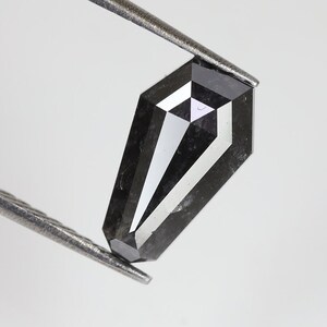 1.42 CT 10.16 * 6.06 * 2.64 MM Coffin Shape Diamond, Salt And Pepper Loose Diamond For Engagement Ring Price VN-8