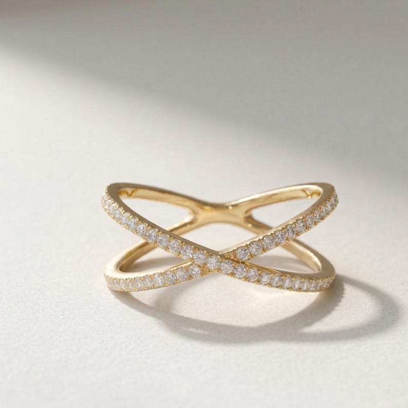 Anillo de diamantes en forma de X, pavé cruzado, alianza de boda cruzada de oro rosa. imagen 7