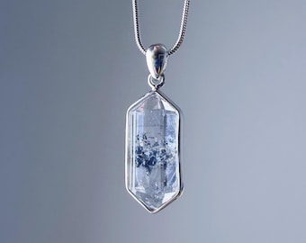 Quartzberry - Colar com Cristal de Quartzo Herkimer Diamante Natural - Peça Única
