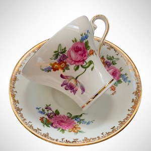 Aynsley Corset Cup & Saucer Set