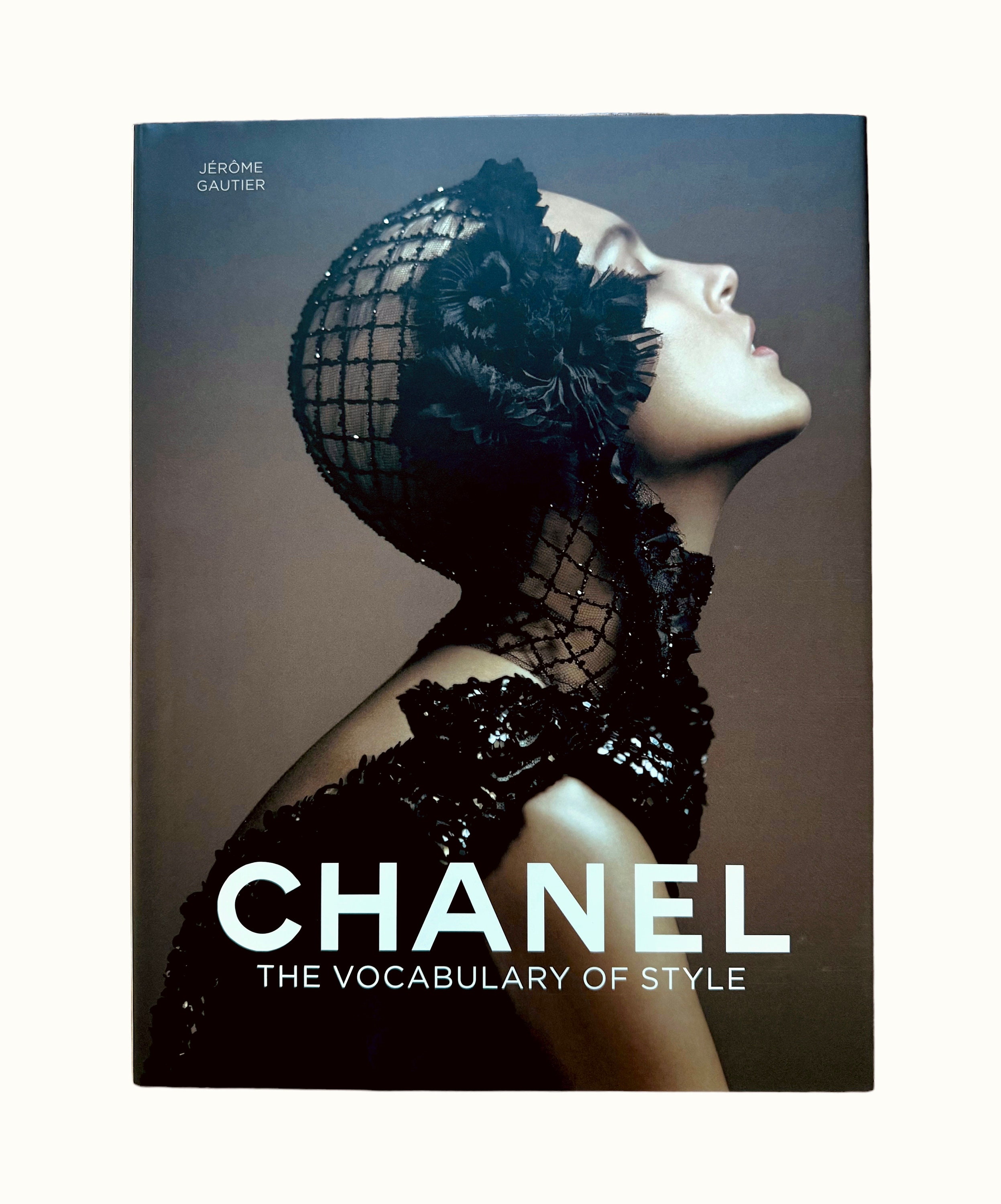 Chanel - the Vocabulary of Style - Etsy Chanel - the Vocabulary of Style - Etsy