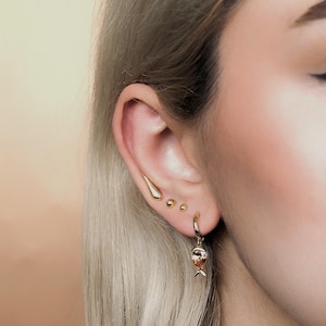 Sparkling Hoop Earring Set – Gold Tone Minimalist Huggie Hoops, Stackable Earrings Gift