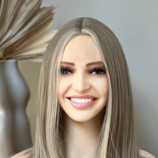 14'' Ash Blonde Short Part Lace Front Wig - Small lace front Women wigs - Shoulder wigs for women