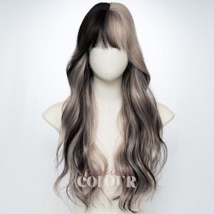 Peluca ondulada gris, negra y rosa ceniza con flequillo / Cabello sintético bicolor de 66 cm