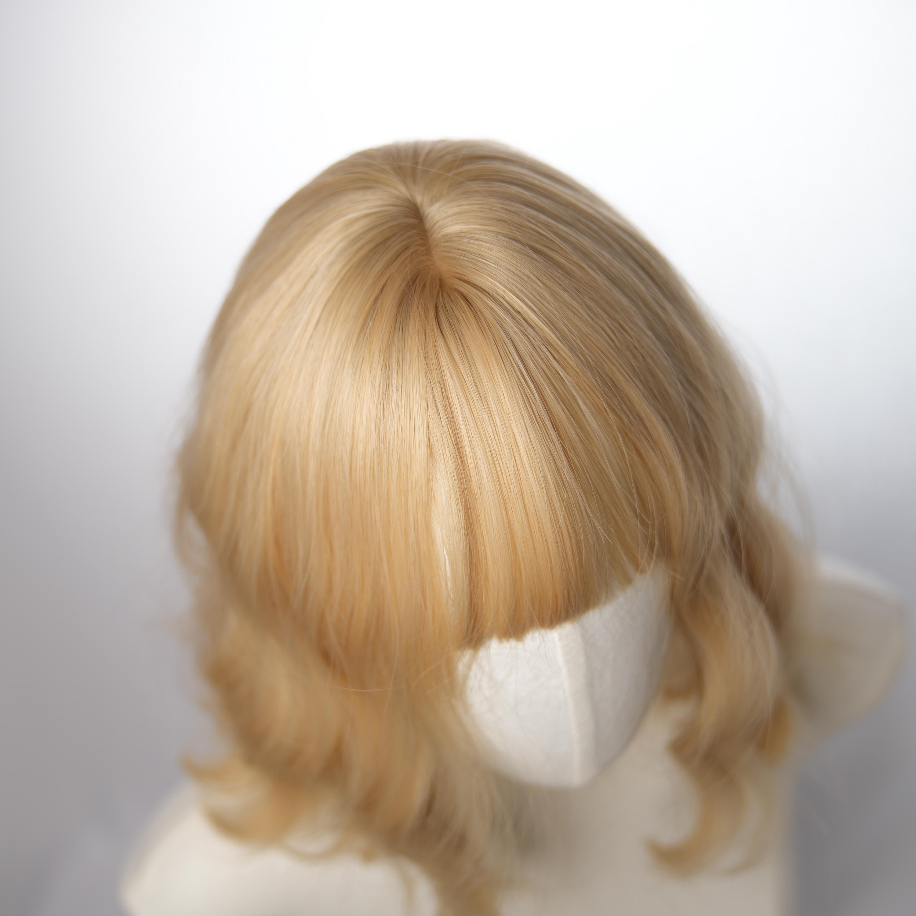 Perruque Blonde Bob Avec Frange Ondulée - 14 Pouces, Synthétique, Résistante à La Chaleur