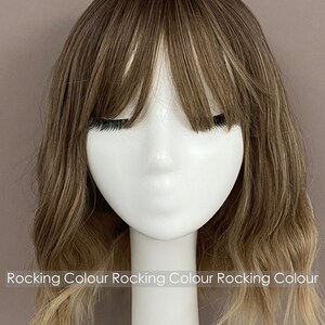 Ash Brown Wavy Wig with Bangs, 14-Inch Shoulder-Length Synthetic Hair, Natural Look & FREE Wig Cap