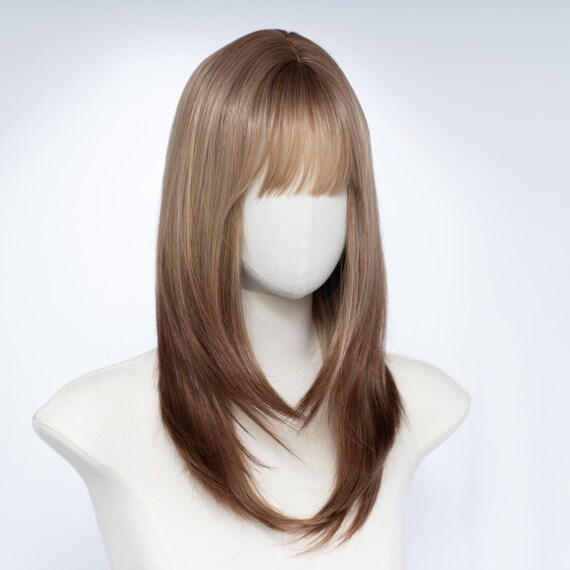 Ash Blonde Ombre Wig With Bangs | 18-inch Dark Root  display picture 1