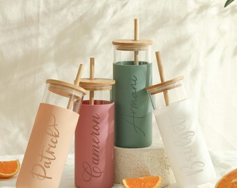 Custom Glass Cup with Silicone Sleeve, Personalized Tumbler with Straw, Beach Cup, Wedding Party Water Glass Gifts, Bridesmaid Gift
